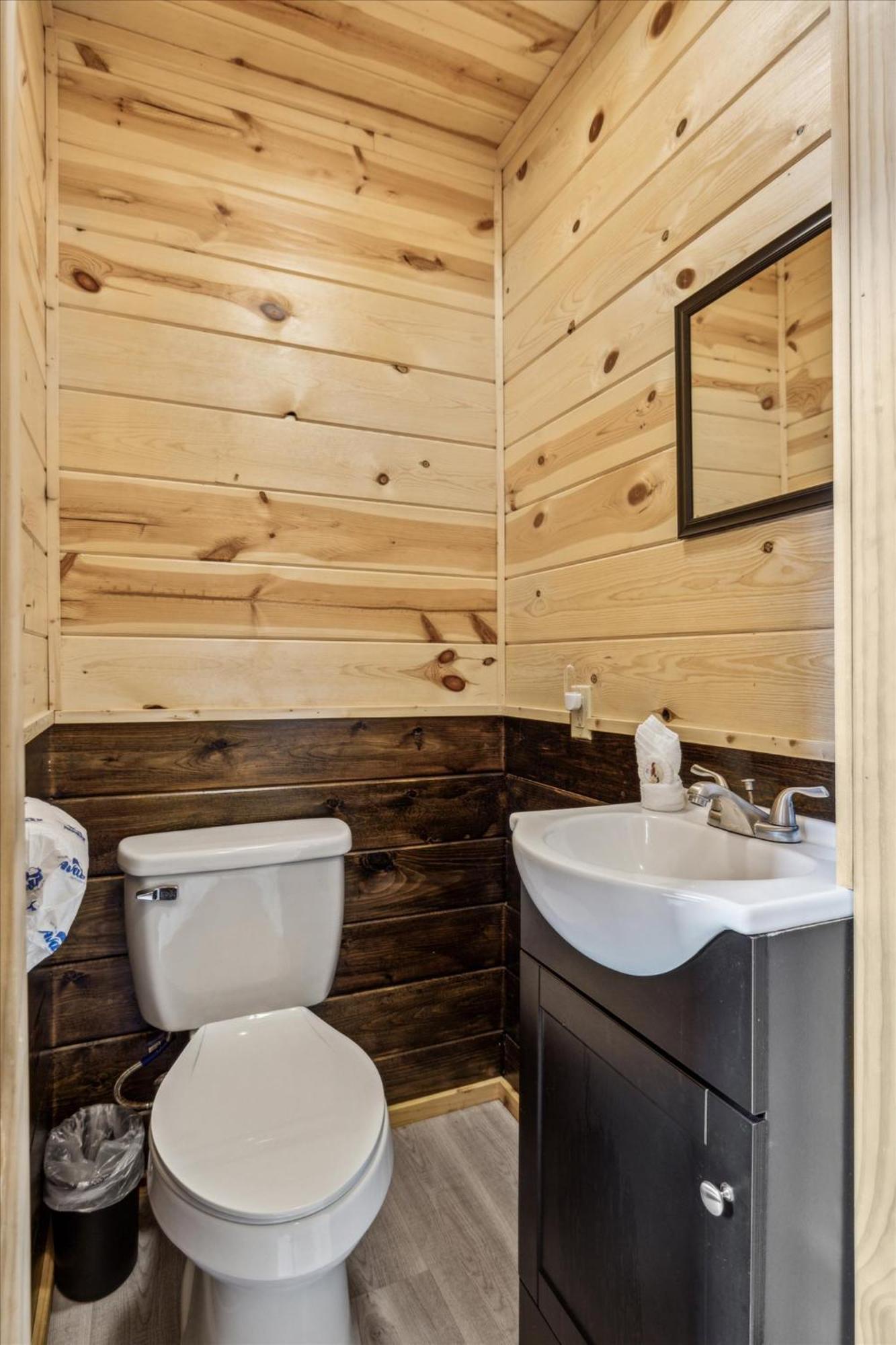 Music Row Cabin Starkeytown Exterior photo